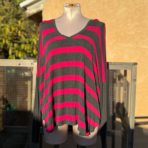 RED 23 Grey&Pink Stripe Long Sleeves Size M - Picture 1 of 7
